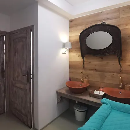 Brat Lata Goscinne B&B *